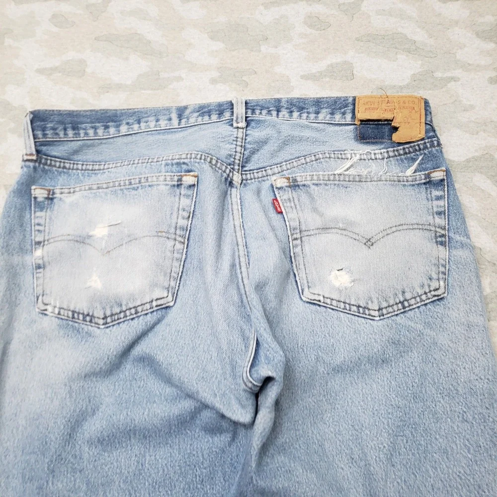 Vintage Levis 501 Jeans Mens 36x30 Blue Button Fly Straight Leg Workwear USA